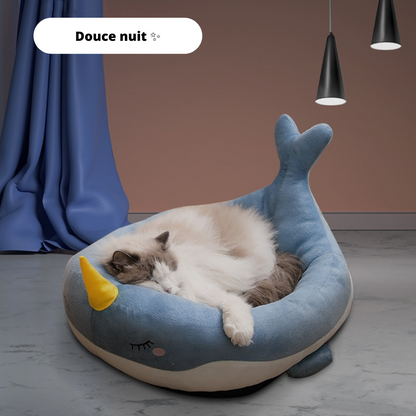 Grand lit pour chat en forme de baleine