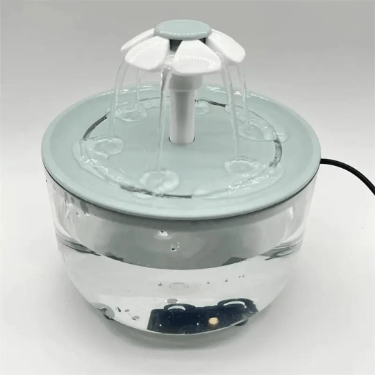 Fontaine à eau pour chat au design élégant