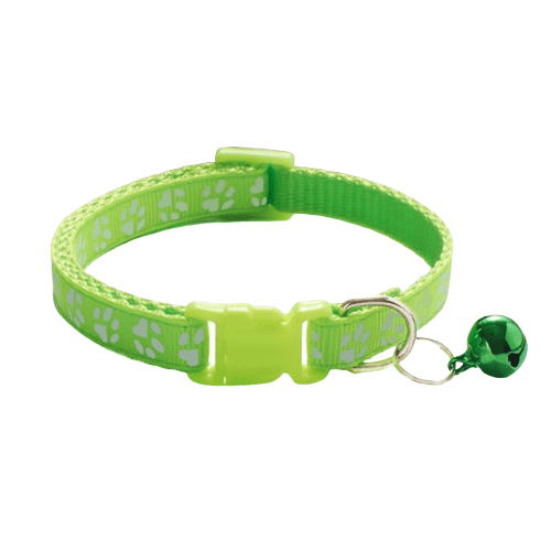 Collier vert clair avec clochette pour chat