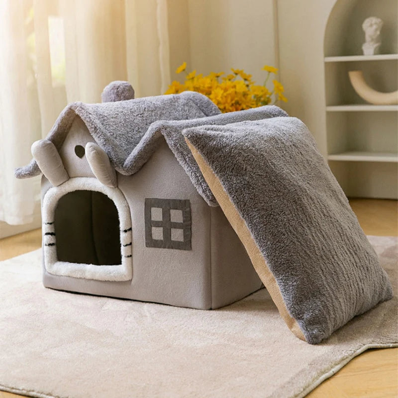 Présentation du lit en forme de maison pour chat